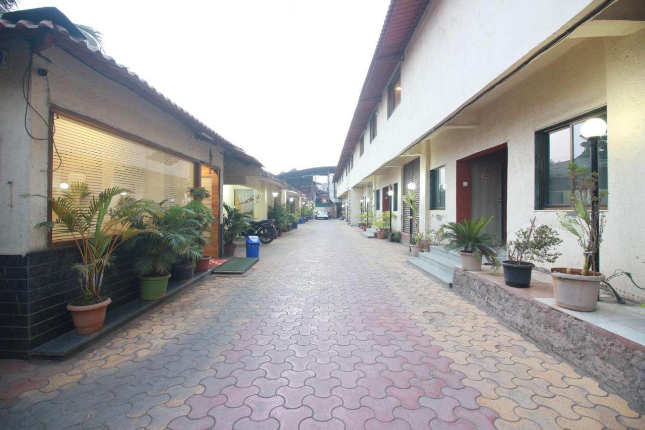Hotel Nest Inn Residency Bhiwandi Экстерьер фото