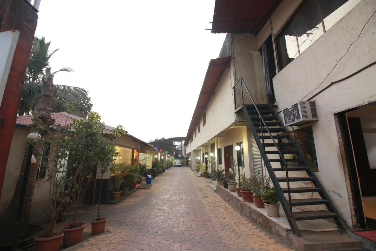 Hotel Nest Inn Residency Bhiwandi Экстерьер фото
