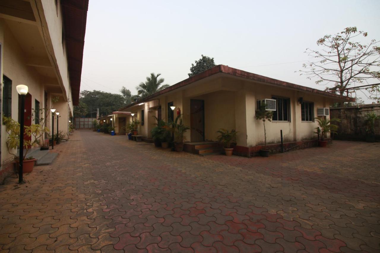 Hotel Nest Inn Residency Bhiwandi Экстерьер фото